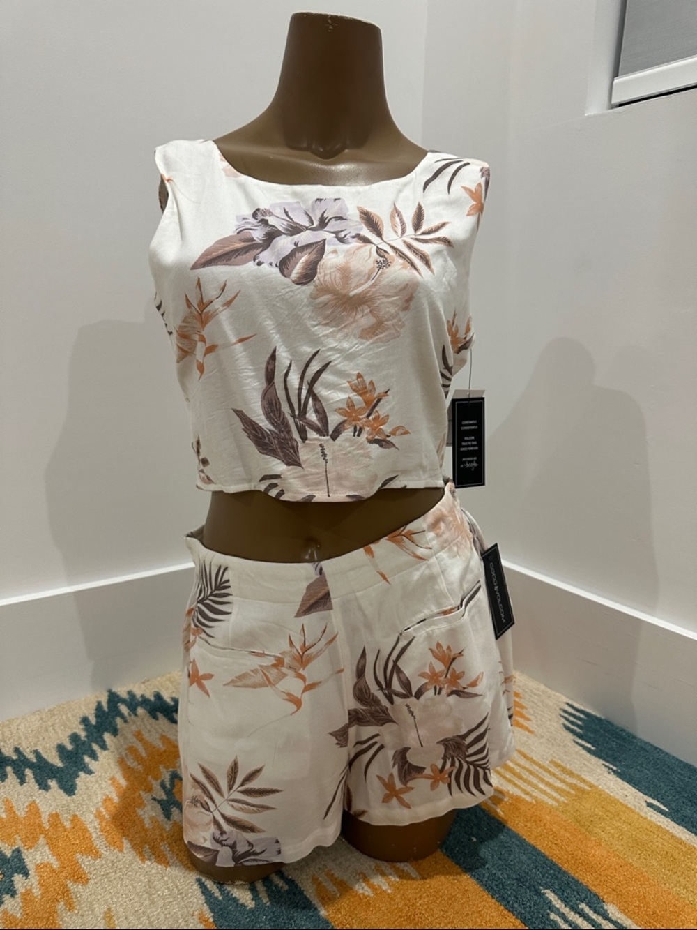 Volcom White Crop Top & Floral Shorts Set in Tan and Brown